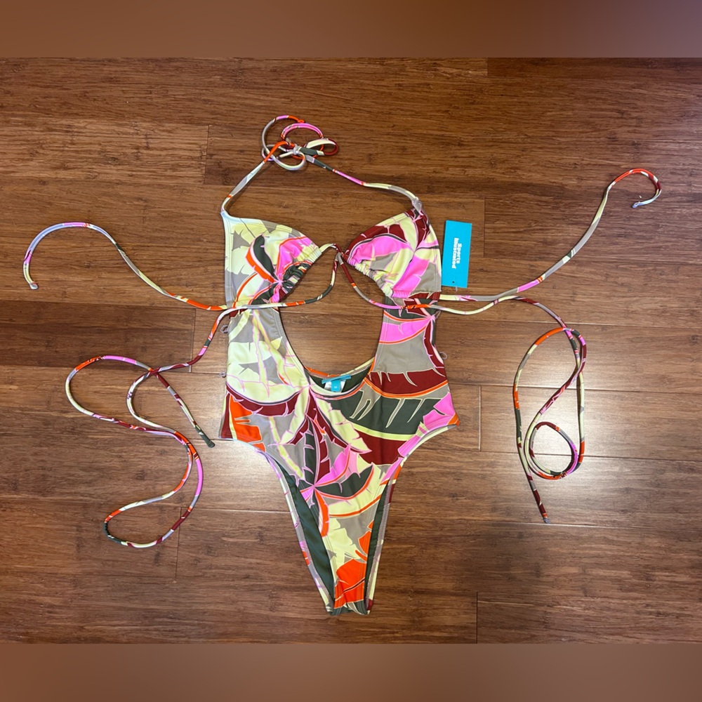 Tropical Cutout One-Piece Swimsuit — Multicolor Abstract Print